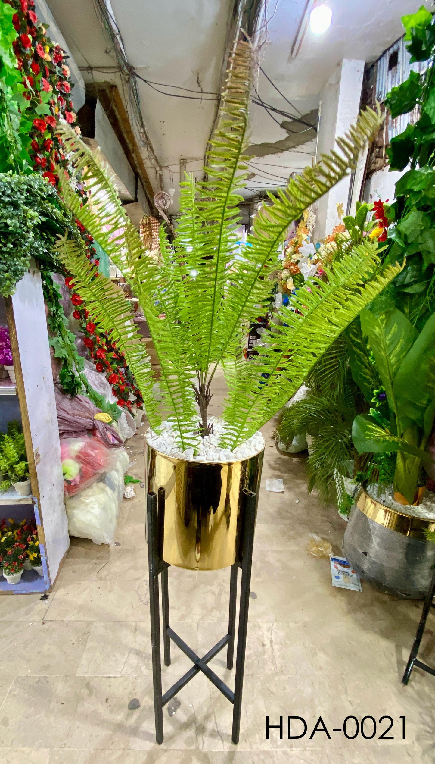 ARTIFICIAL BOSTON FERN PLANT WITH GOLDEN POT